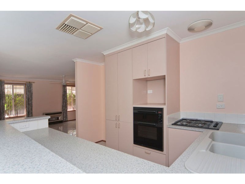 14 Millikan Court, Andrews Farm SA 5114