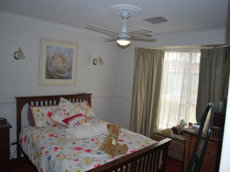 28 Claxton Way, Burton SA 5110