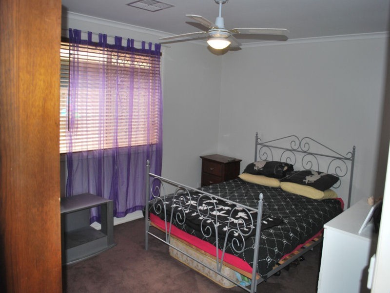 28 Claxton Way, Burton SA 5110