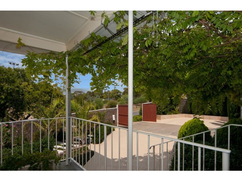 37 Diranta Drive, Ingle Farm SA 5098