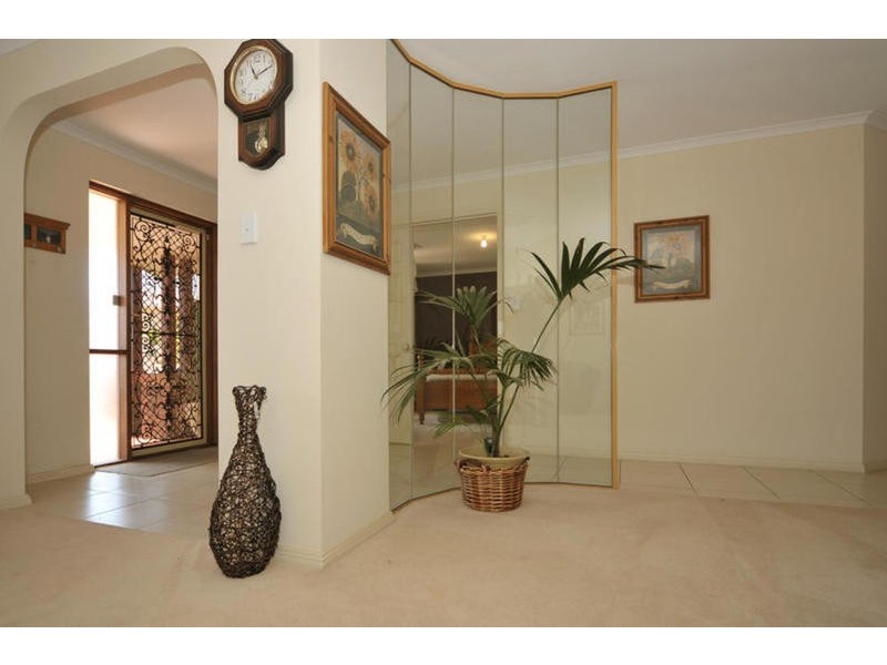 33 Grandview Place, Blakeview SA 5114