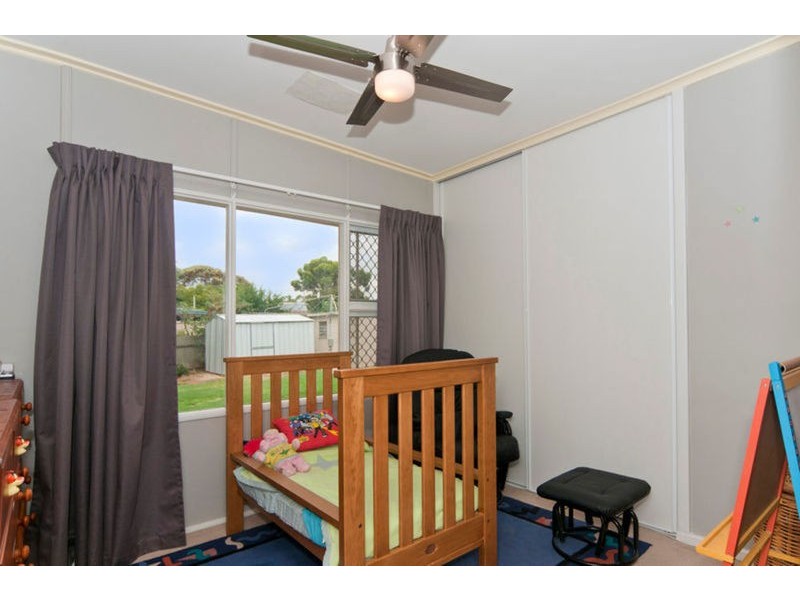 4 Frank Street, Para Hills SA 5096