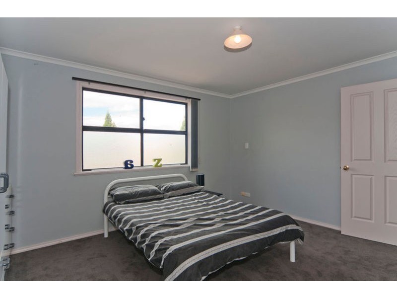 5 Chambers Street, Golden Grove SA 5125