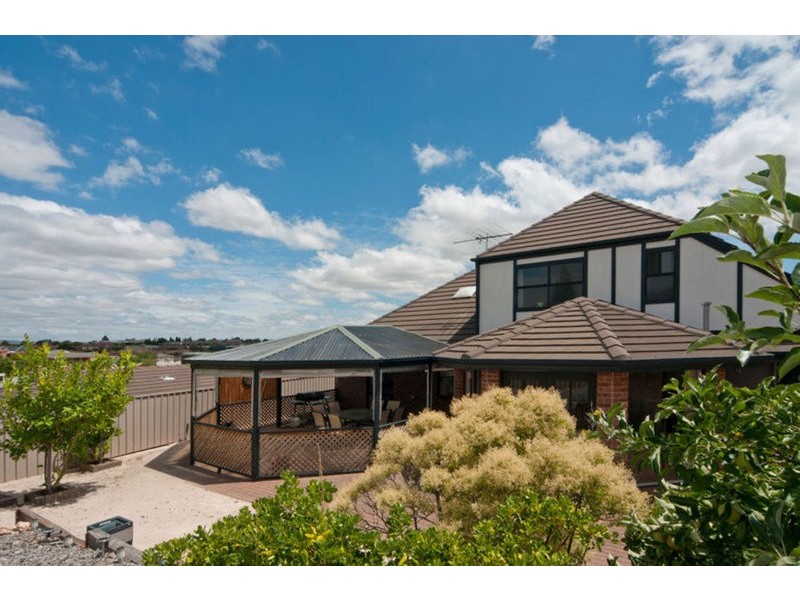 5 Chambers Street, Golden Grove SA 5125