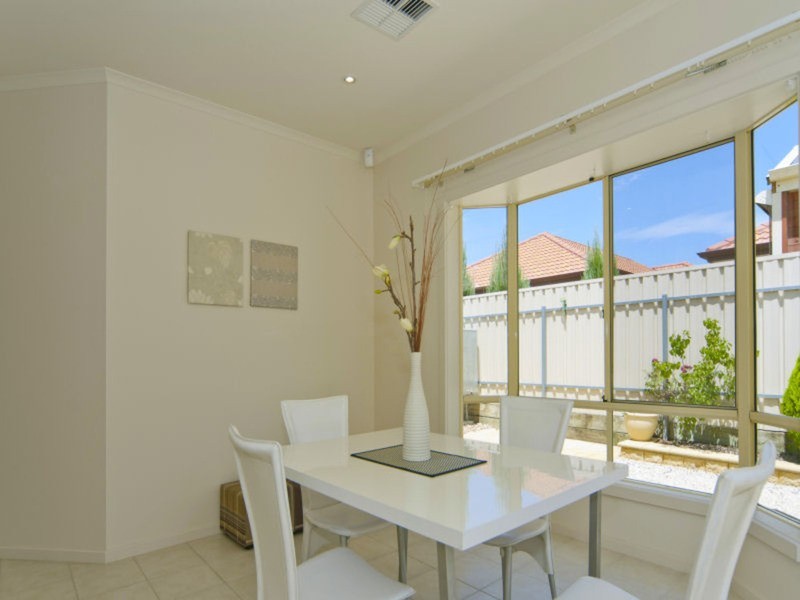 95 Heysen Avenue, Hope Valley SA 5090