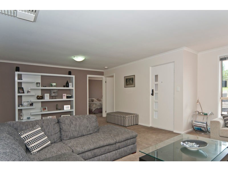 9 Mary Leonard Drive, Ingle Farm SA 5098