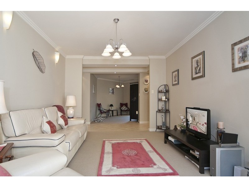 6 Rokewood Circuit, Golden Grove SA 5125