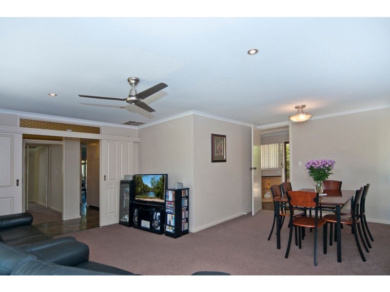 29 Park Lake Drive, Wynn Vale SA 5127