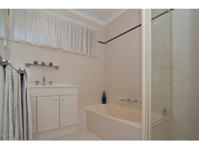 29 Park Lake Drive, Wynn Vale SA 5127