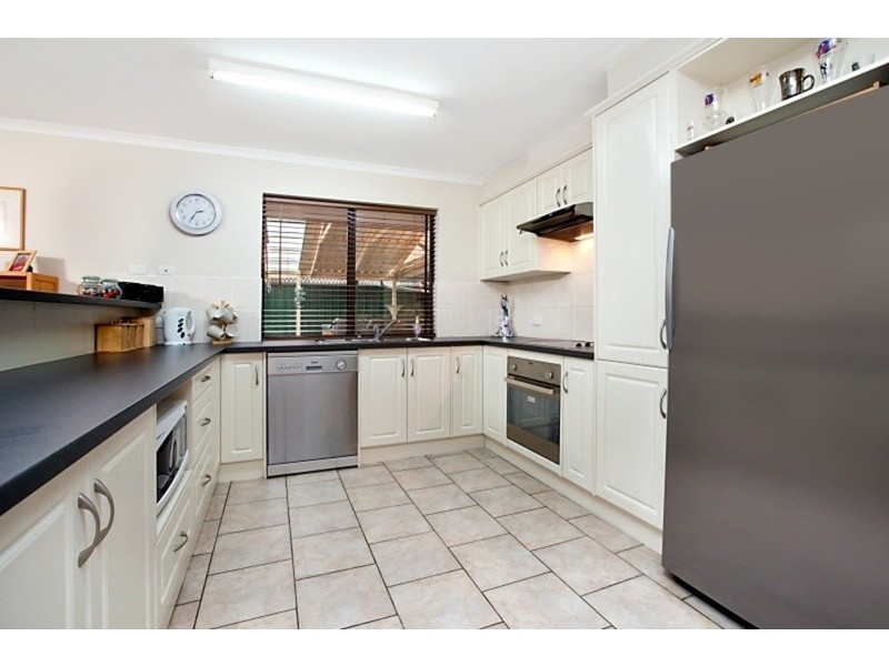 3 Colchester Court, Salisbury Heights SA 5109