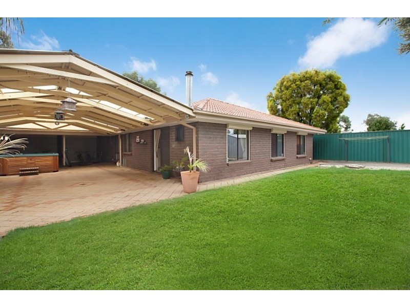 3 Colchester Court, Salisbury Heights SA 5109