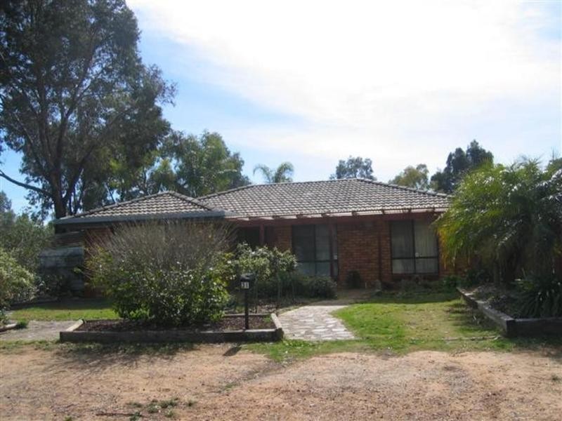 31 Grevillia Drive, Parafield Gardens SA 5107