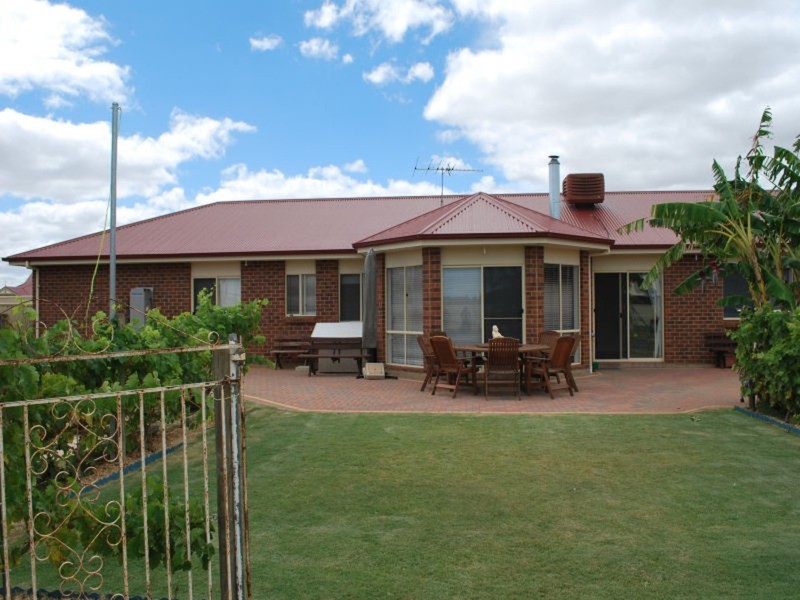 5 Joseph Court, Angle Vale SA 5117