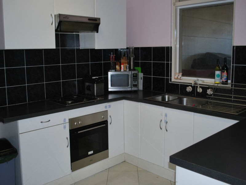 7 Melveen Street, Modbury SA 5092