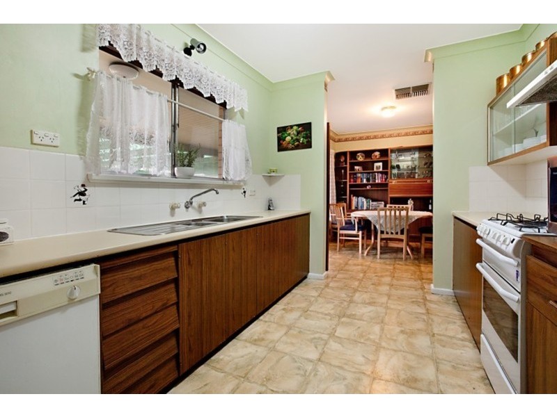 26 Farview Crescent, Ridgehaven SA 5097