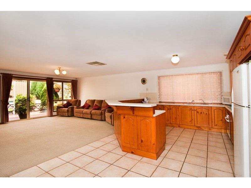 11 Orange Avenue, Golden Grove SA 5125