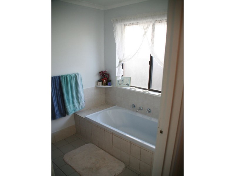 3 Reynolds Drive, Paralowie SA 5108