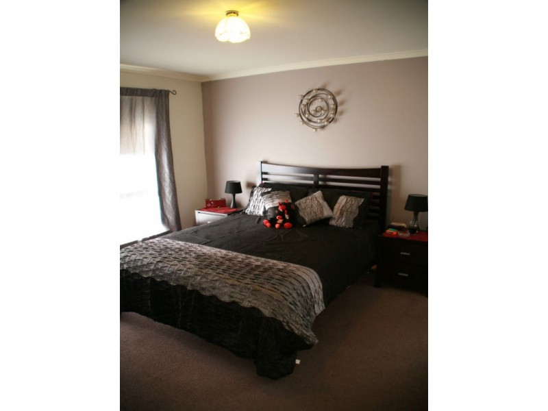 3 Reynolds Drive, Paralowie SA 5108