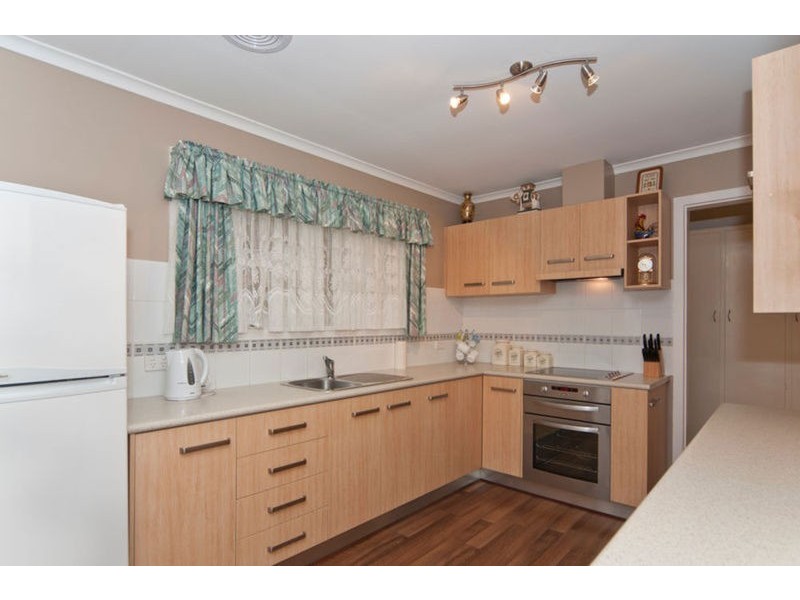 38 Kildonan Avenue, Para Vista SA 5093