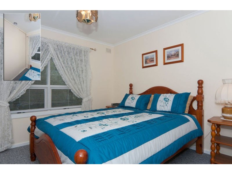 38 Kildonan Avenue, Para Vista SA 5093