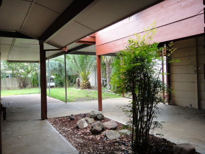 6 Carole Crescent, Modbury SA 5092