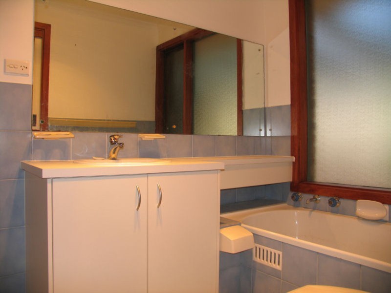 231 Hancock Road, Banksia Park SA 5091