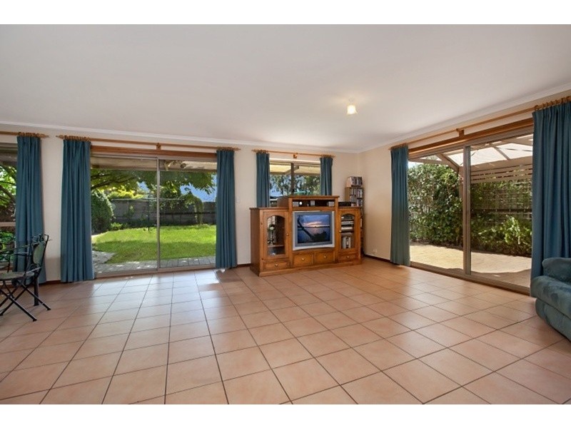 11 Gleneagles Circuit, Greenwith SA 5125