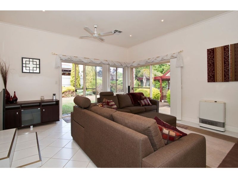 6 Verdon Drive, Ingle Farm SA 5098