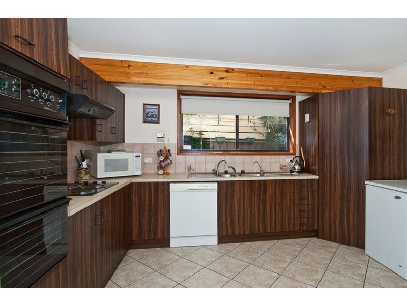 17 Lubbock Court, Wynn Vale SA 5127