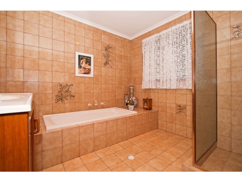 59 Park Lake Drive, Wynn Vale SA 5127
