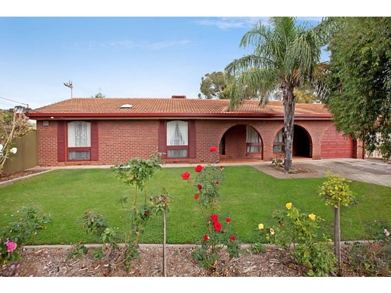 4 Baymor Court, Modbury SA 5092