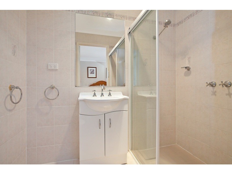 4 Baymor Court, Modbury SA 5092