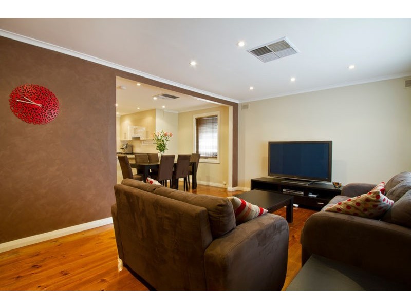 44 Glenora Drive, Ingle Farm SA 5098