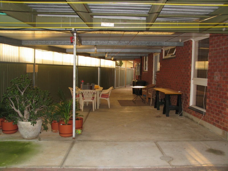 4 Rhus Avenue, Parafield Gardens SA 5107