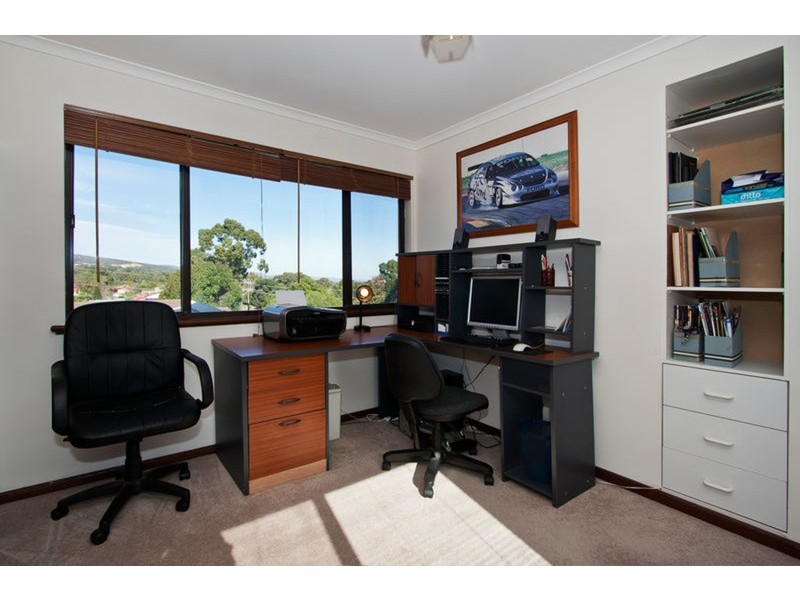 19 Katarama Road, Fairview Park SA 5126