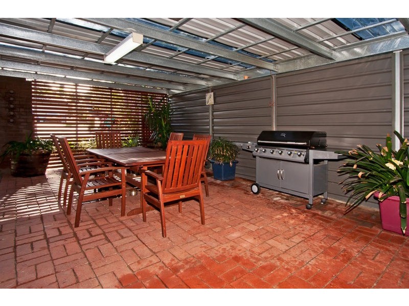 19 Katarama Road, Fairview Park SA 5126