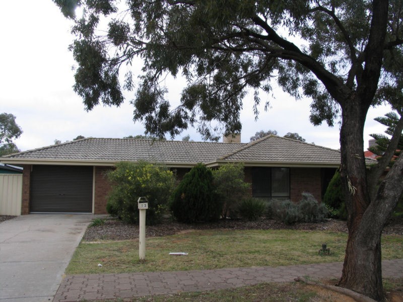 13 Santander Drive, Paralowie SA 5108