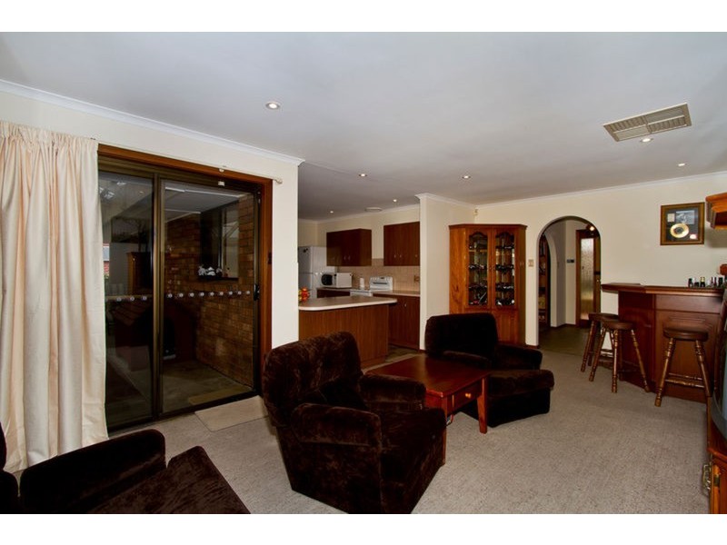 4 Greenfield Court, Wynn Vale SA 5127