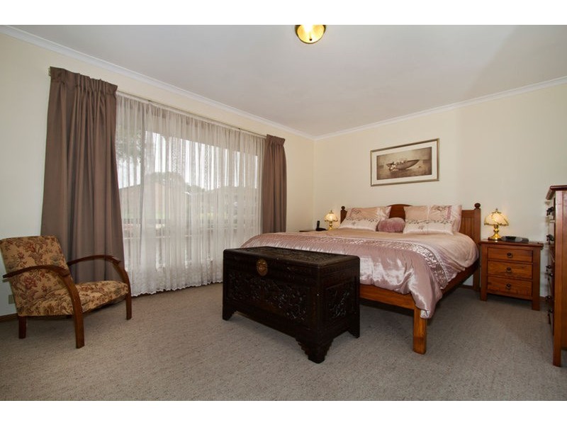 4 Greenfield Court, Wynn Vale SA 5127