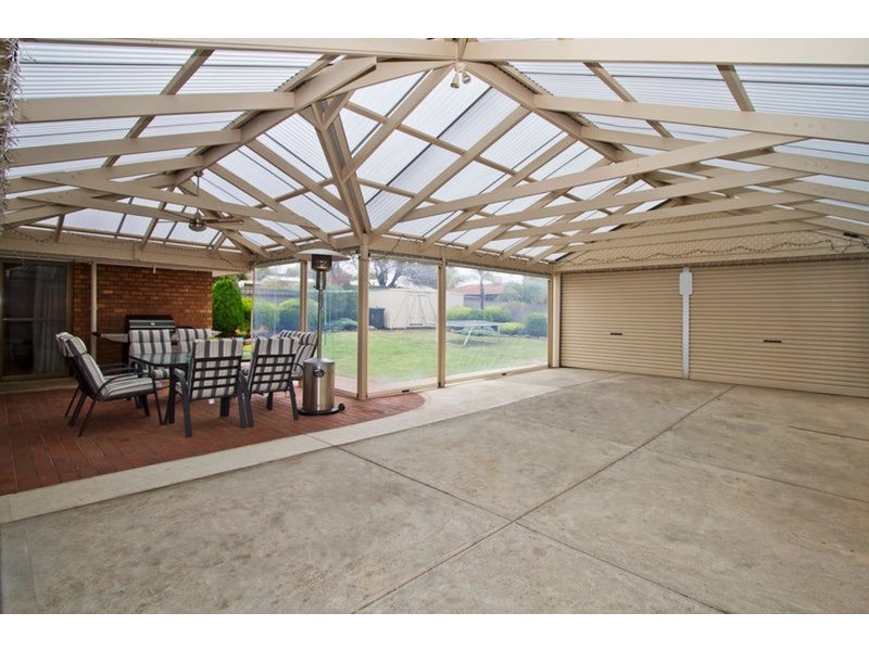 4 Greenfield Court, Wynn Vale SA 5127