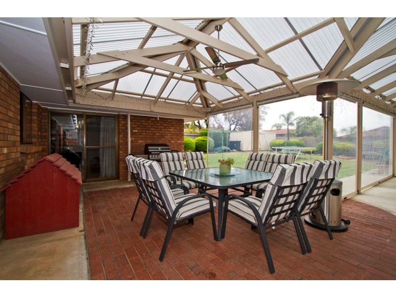 4 Greenfield Court, Wynn Vale SA 5127