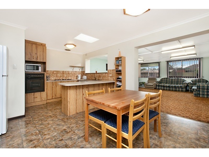 25 Heysen Avenue, Hope Valley SA 5090