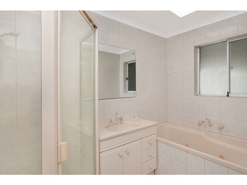 25 Heysen Avenue, Hope Valley SA 5090