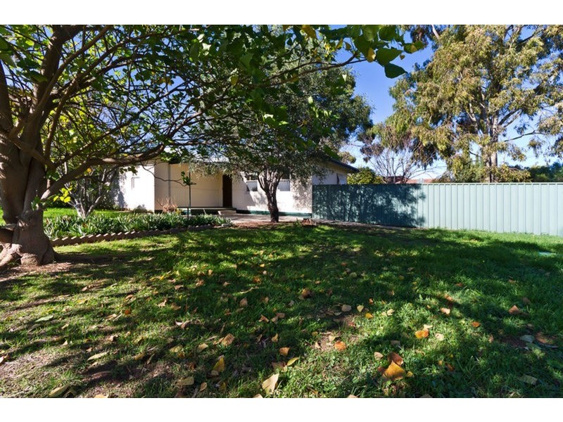 9 Hawker Avenue, Gilles Plains SA 5086