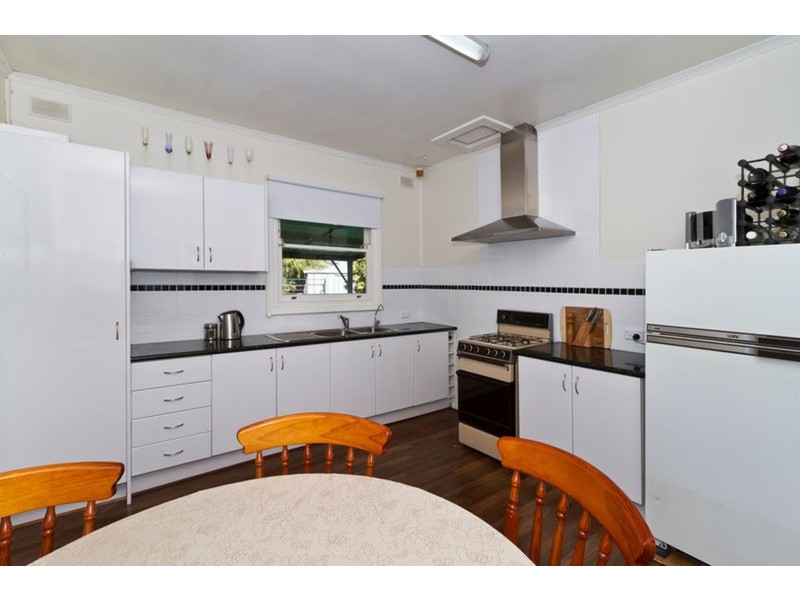 9 Hawker Avenue, Gilles Plains SA 5086