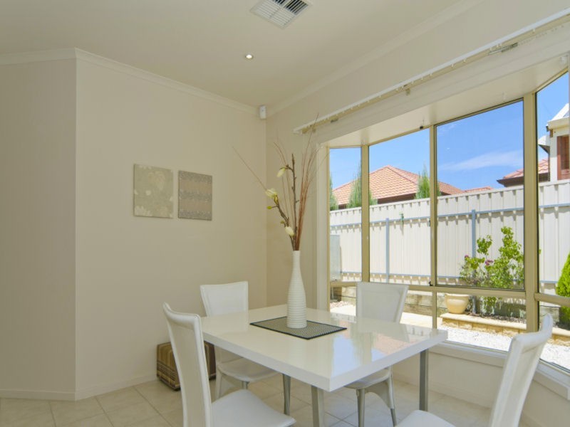 95 Heysen Avenue, Hope Valley SA 5090