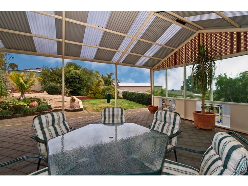 8 Coach House Mews, Hillbank SA 5112