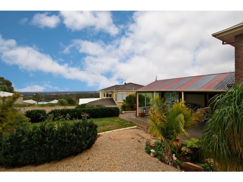 8 Coach House Mews, Hillbank SA 5112