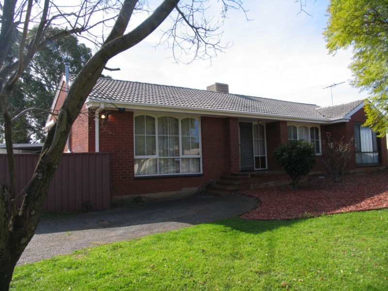 5 Hewish Crescent, Elizabeth Park SA 5113