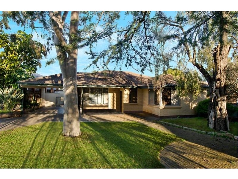 3 Canberra Crescent, Valley View SA 5093